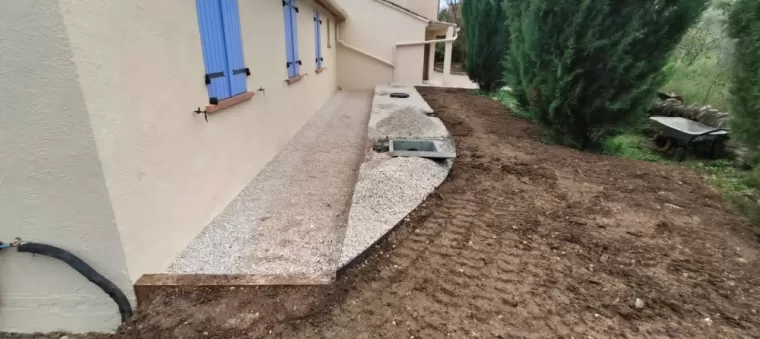 Réalisation de travaux de drainage du pourtour de l'habitation à Saint Saturnin les Apt, Saint-Saturnin-lès-Apt, Poncet Travaux Verts