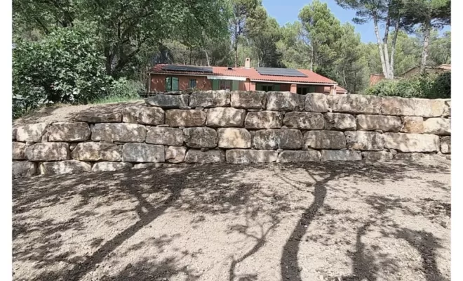 Mur de soutènement et d'enrochement, Saint-Saturnin-lès-Apt, Poncet Travaux Verts