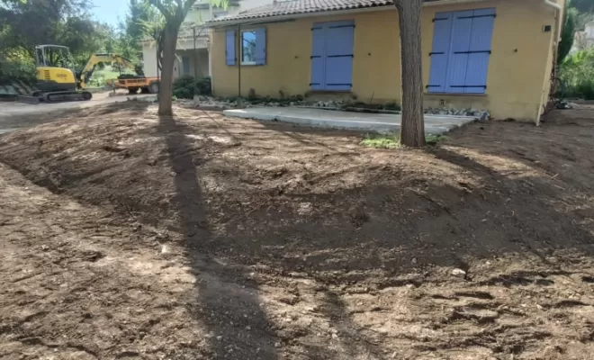 Aménagement jardin avec Réalisation d'une Terrasse et muret d'enrochement, Saint-Saturnin-lès-Apt, Poncet Travaux Verts